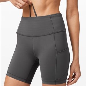 NWOT Lululemon Fast and Free Short 6" Melanite